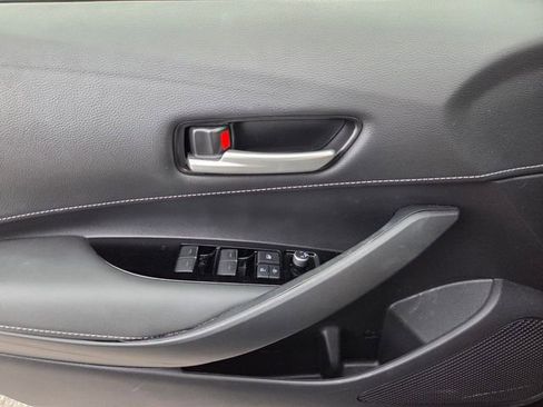 Used 2021 Toyota Corolla SE FWD image 20