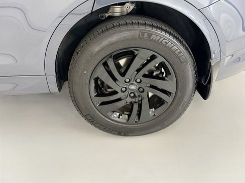 Certified 2025 Land Rover Discovery Sport S AWD/4WD image 30