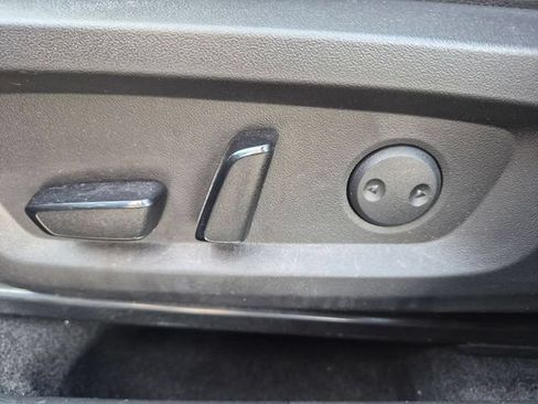 Used 2022 Mitsubishi Outlander SEL AWD/4WD image 13