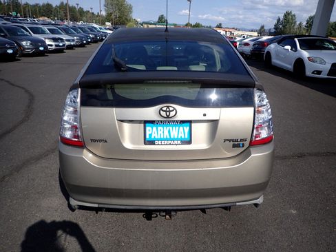 Used 2007 Toyota Prius One image 4