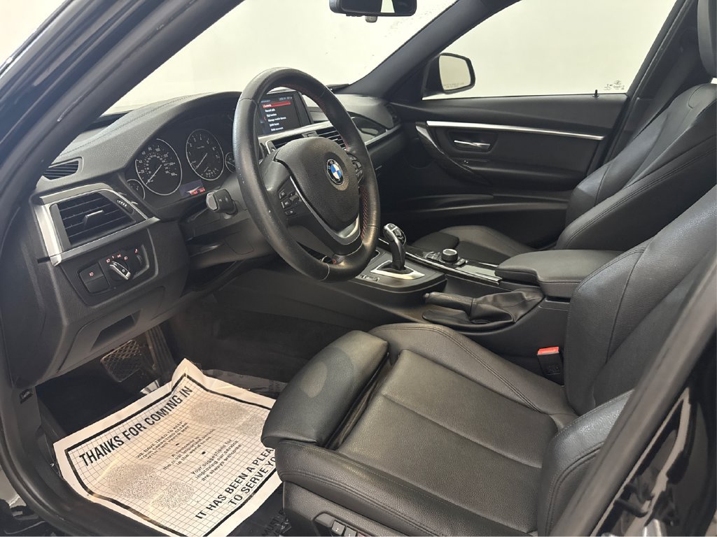 Used 2018 BMW 330i Sedan RWD image 17