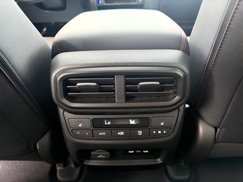 New 2026 Honda Ridgeline Black Edition image 14
