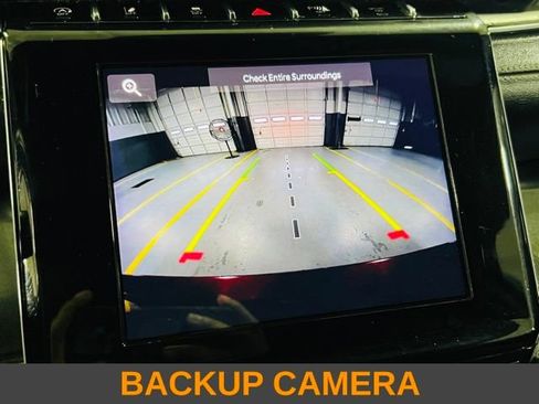 Used 2021 Jeep Grand Cherokee L Laredo RWD image 6