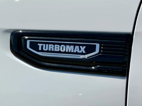 New 2026 GMC Sierra 1500 Elevation image 18