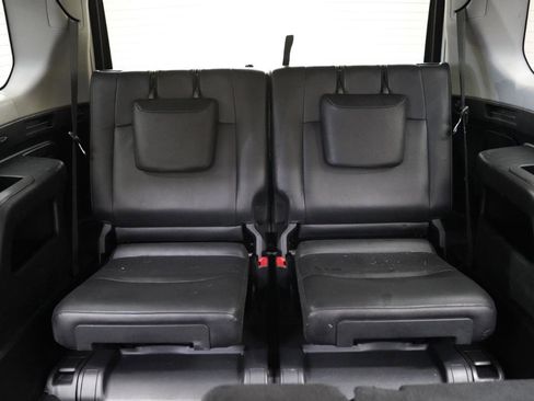 Used 2015 Toyota 4Runner Limited image 38