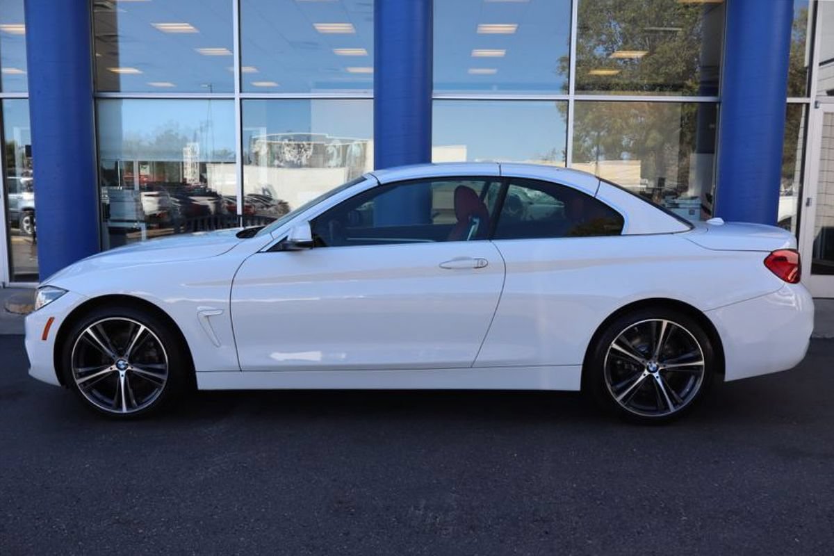 Used 2019 BMW 430i xDrive Convertible w/ Convenience Package AWD/4WD image 2