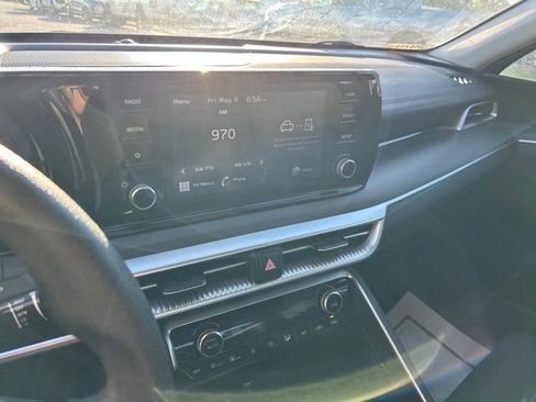 Used 2023 Kia K5 LXS FWD image 8