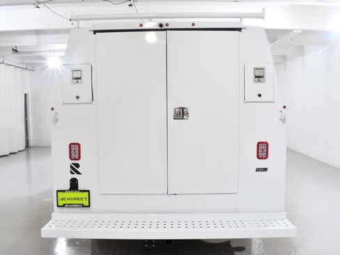 New 2026 Ford E-350 and Econoline 350 Super Duty w/ Power Equipment Group image 13