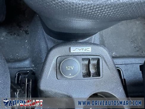 Used 2016 Ford Transit Connect XL image 31