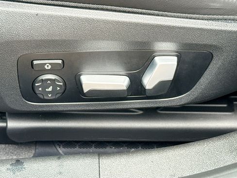 Used 2023 BMW M3 Competition w/ M Carbon Exterior Package image 26