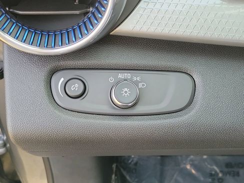 New 2026 Chevrolet Trax LT w/ Driver Confidence Package image 22