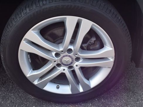 Used 2017 Mercedes-Benz GLA 250 4MATIC image 48