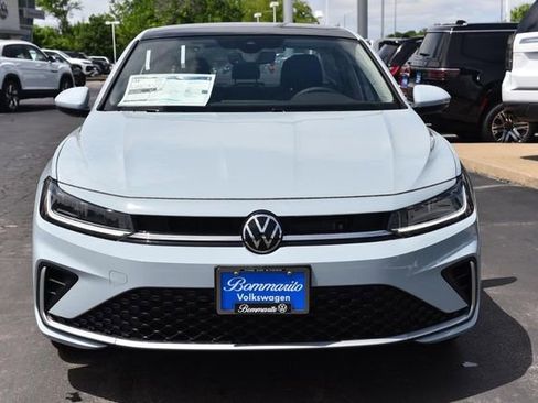 New 2026 Volkswagen Jetta SE FWD image 4