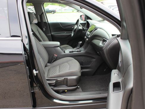 Used 2018 Chevrolet Equinox LT w/ Sun & Infotainment Package AWD/4WD image 36