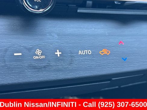 Used 2023 Nissan Ariya FWD image 31