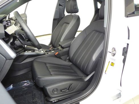 Used 2025 Audi A3 2.0T Premium image 22