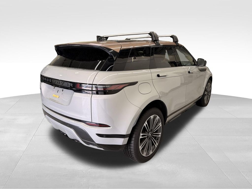 Used 2026 Land Rover Range Rover Evoque Dynamic SE AWD/4WD image 6
