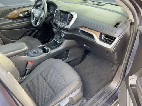 Used 2018 GMC Terrain SLE image 31