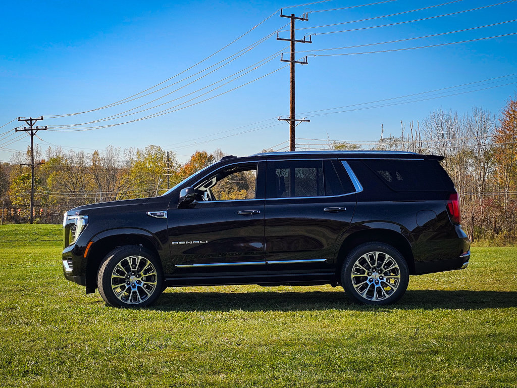 New 2027 GMC Yukon Denali w/ Denali Reserve Package AWD/4WD image 6