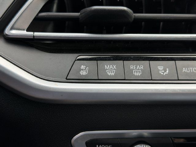 Used 2022 BMW X5 xDrive45e w/ Luxury Seating Package AWD/4WD image 21