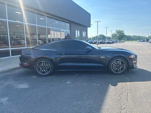 Used 2021 Ford Mustang GT RWD image 7