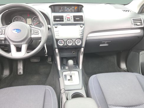 Used 2017 Subaru Forester 2.5i Premium w/ Popular Package #2A AWD/4WD image 13