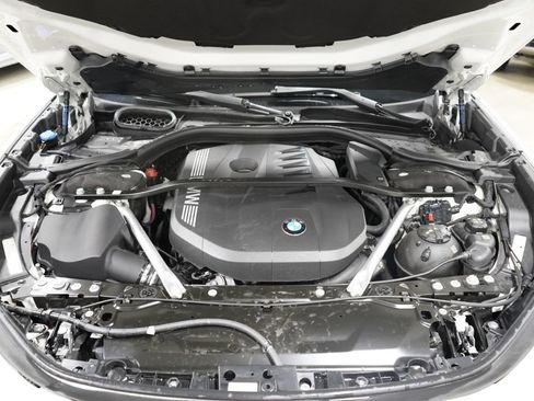 Used 2026 BMW 740i xDrive AWD/4WD image 23