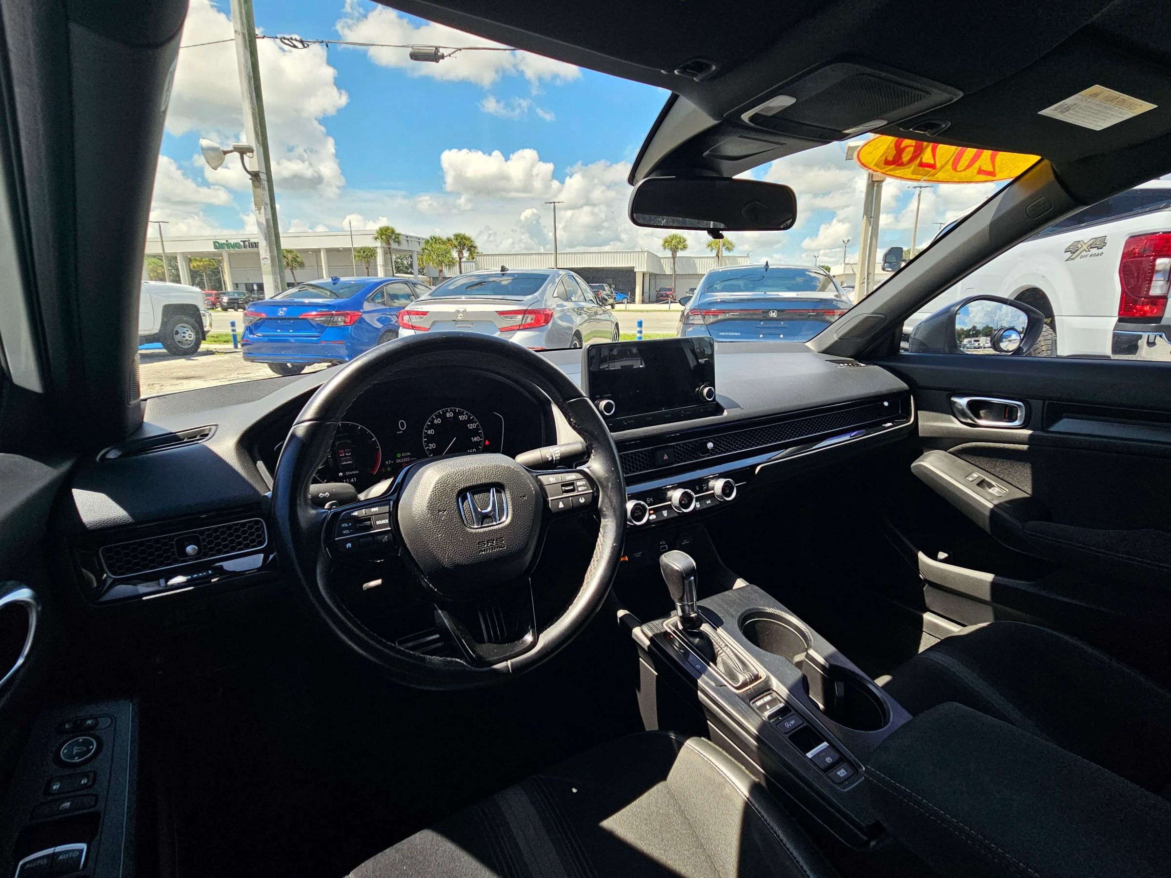 Used 2022 Honda Civic Sport image 14