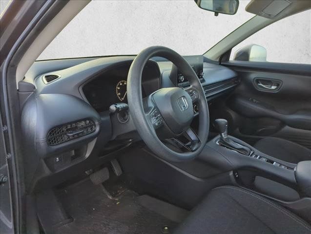 Used 2025 Honda HR-V LX image 12
