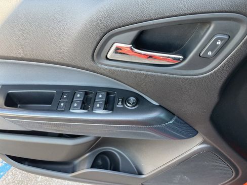 Used 2021 Chevrolet Colorado Z71 image 25