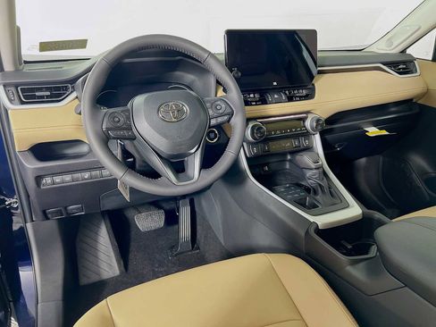 New 2025 Toyota RAV4 XLE Premium image 7