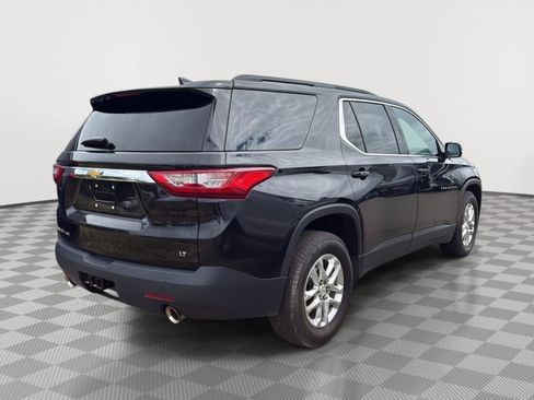 Used 2019 Chevrolet Traverse LT AWD/4WD image 2