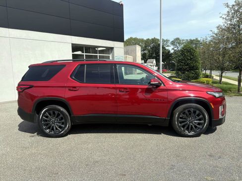 Used 2023 Chevrolet Traverse RS AWD/4WD image 5