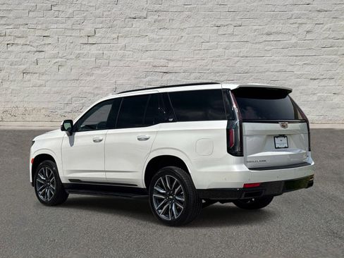 Used 2024 Cadillac Escalade Sport w/ LPO, Floor Liner Package AWD/4WD image 3