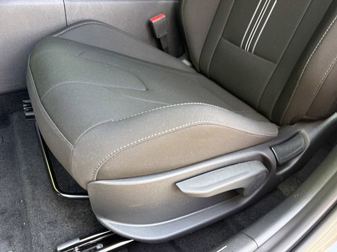 New 2026 Hyundai Elantra SEL Sport Premium FWD image 11