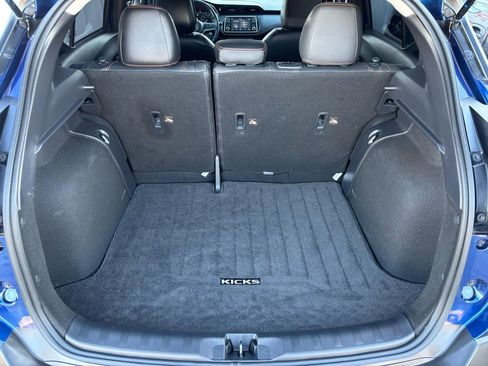 Used 2020 Nissan Kicks SR w/ SR Premium Package image 54