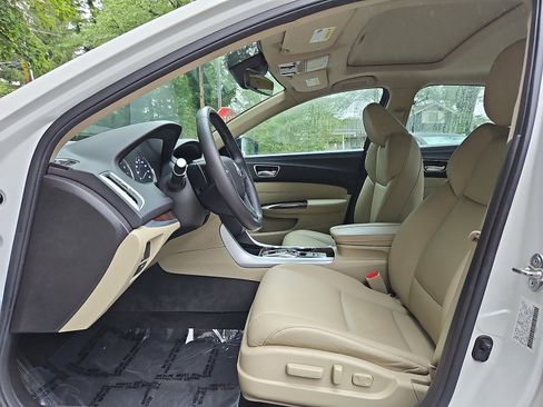 Used 2018 Acura TLX V6 FWD image 13
