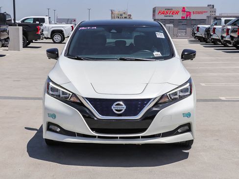 Used 2021 Nissan Leaf SL Plus FWD image 2