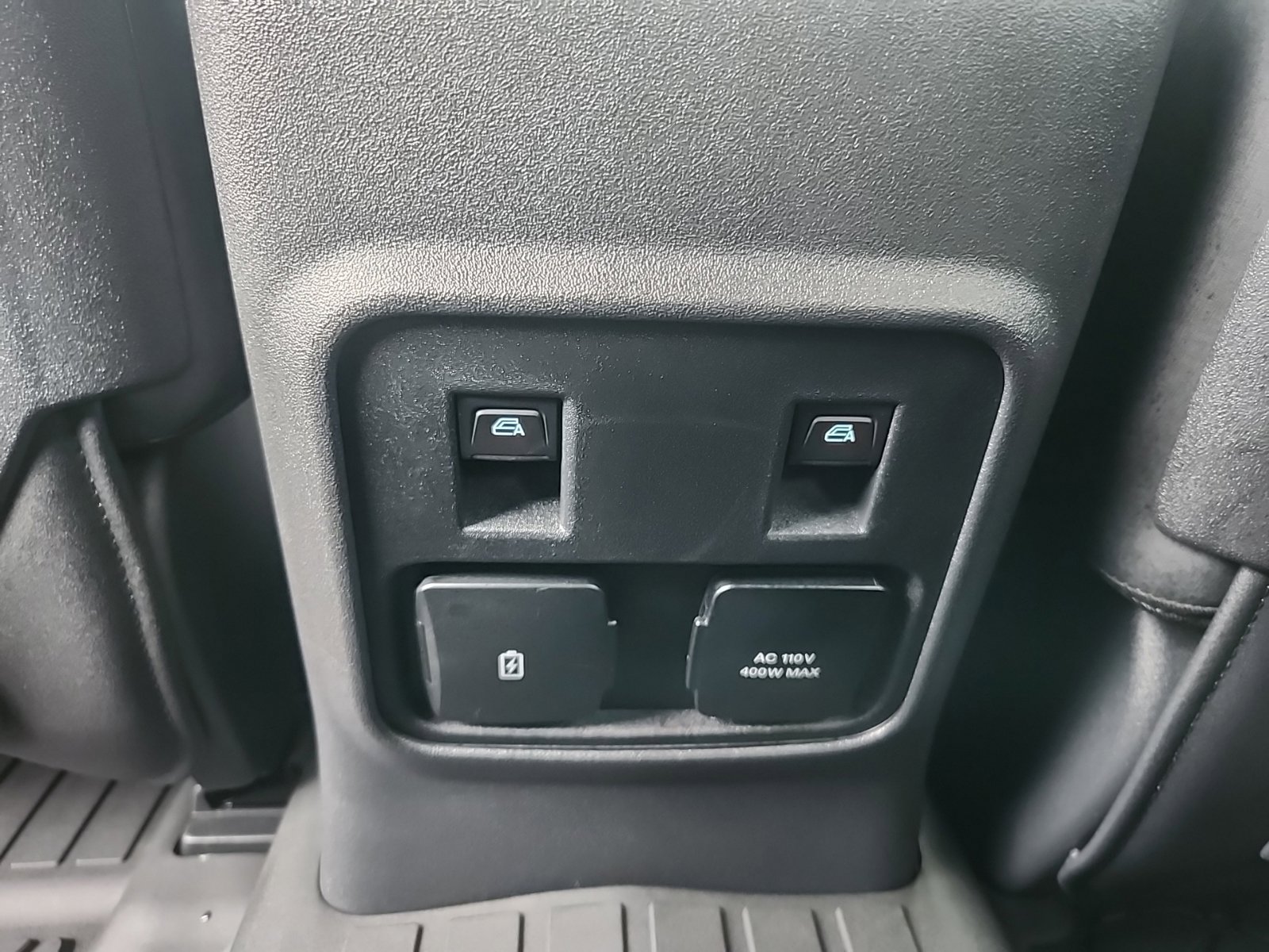 Used 2024 Ford Bronco Badlands AWD/4WD image 36