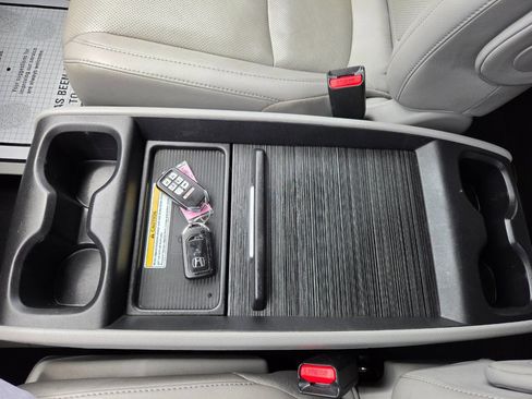 Used 2018 Honda Odyssey Elite image 28