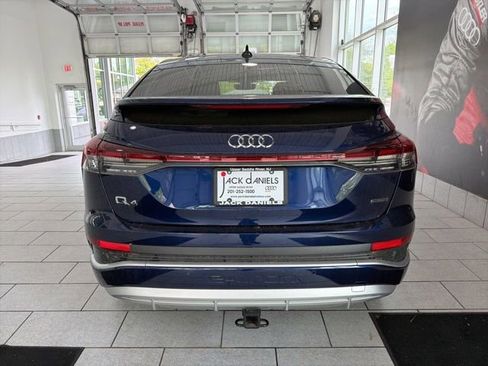 Used 2024 Audi Q4 e-tron Premium Plus w/ Premium Plus AWD/4WD image 4