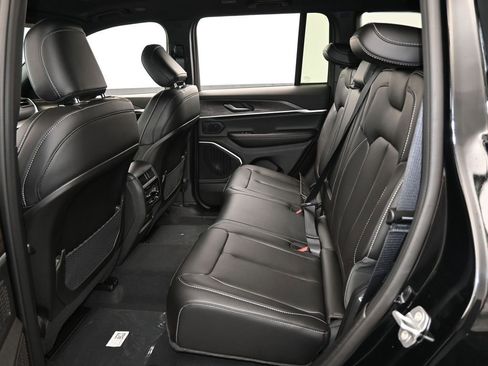 New 2026 Jeep Grand Cherokee Limited w/ Limited Altitude Package RWD image 29