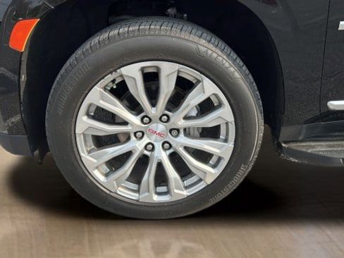 Used 2022 GMC Yukon Denali image 20