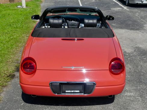 Used 2003 Ford Thunderbird image 19
