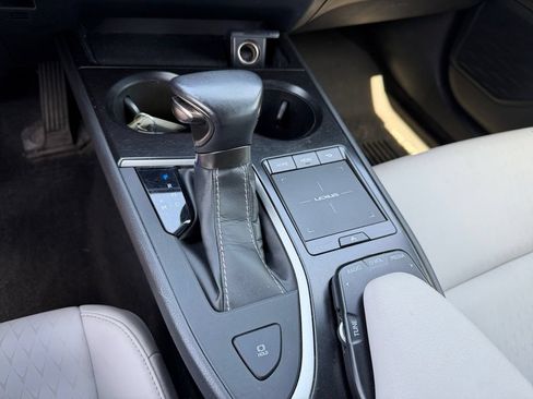 Used 2020 Lexus UX 200 w/ Accessory Package 2 FWD image 27