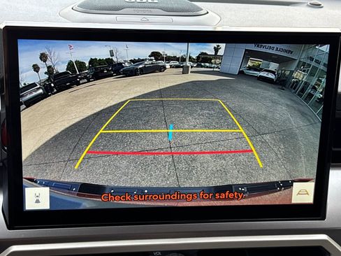 Certified 2025 Toyota Tacoma TRD Sport w/ TRD Sport Upgrade Package image 17