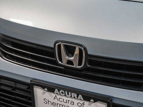 Used 2023 Honda Civic Touring image 9