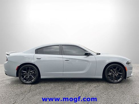 Used 2021 Dodge Charger SXT w/ Blacktop Package image 26
