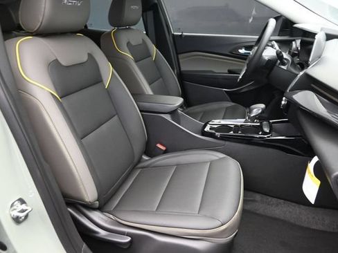 New 2026 Chevrolet Trax ACTIV w/ Driver Confidence Package FWD image 28