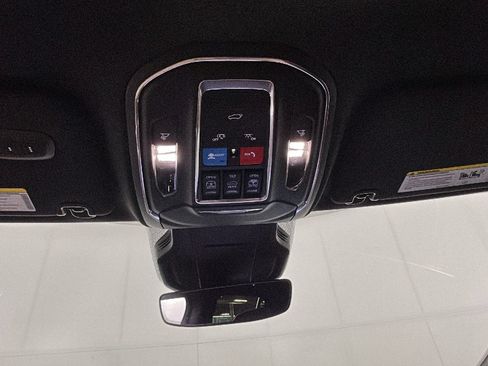 Used 2025 Jeep Wagoneer S Limited AWD/4WD image 29